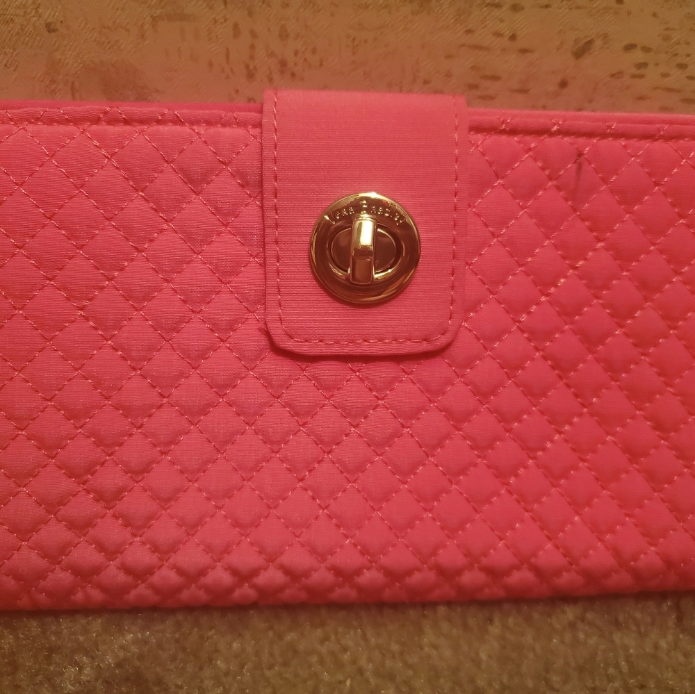 Vera Bradley turn lock wallet